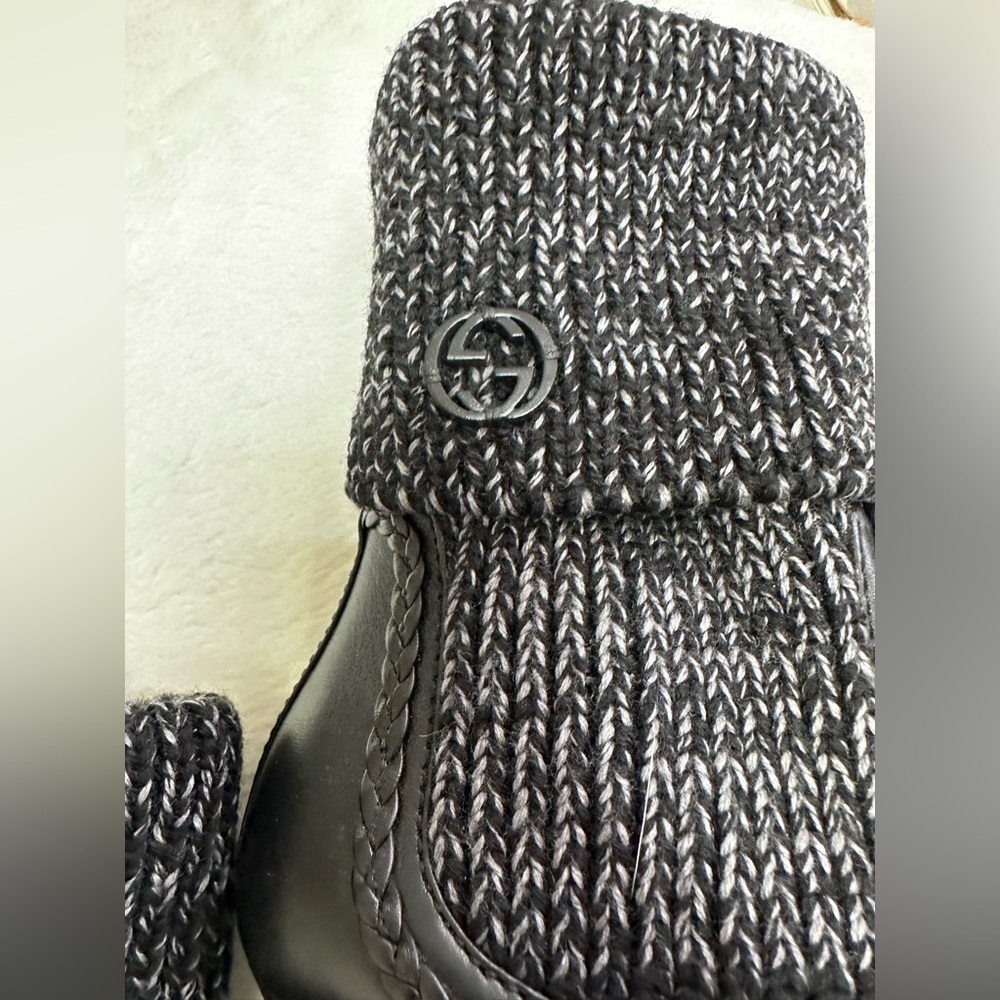 Gucci Black Heeled Boots with Knit Cuff - Picture 8 of 16